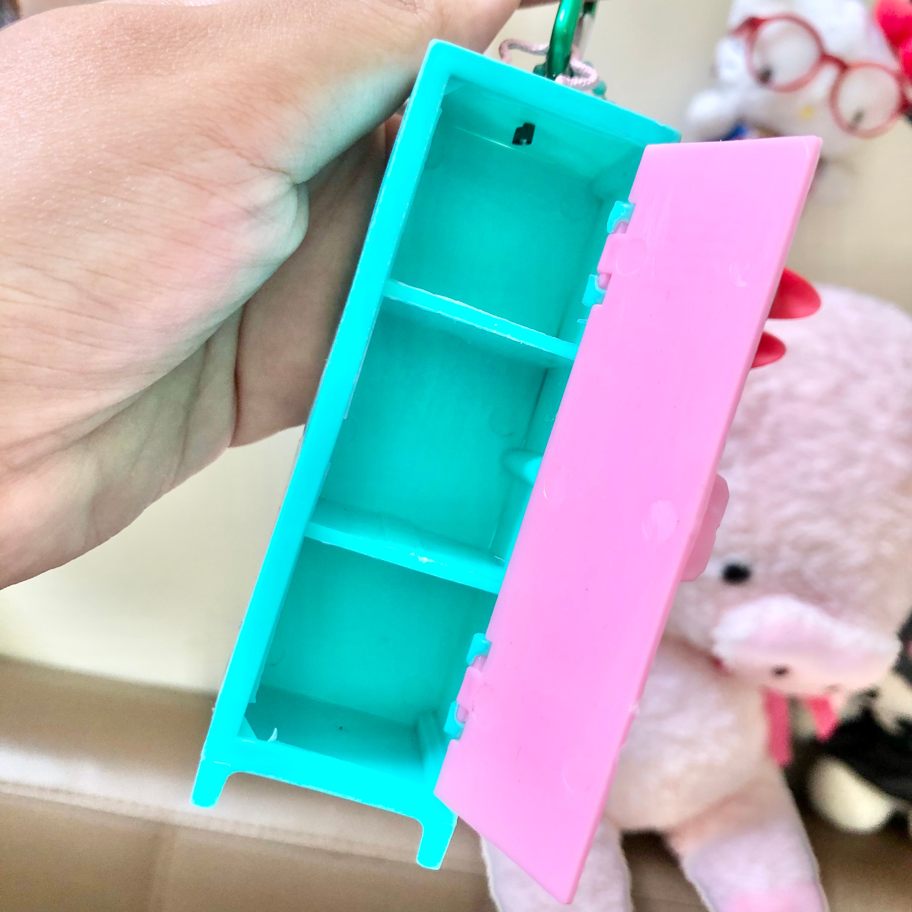 Kawaii Mini Locker Keychain Bag Charm – Pink & Mint